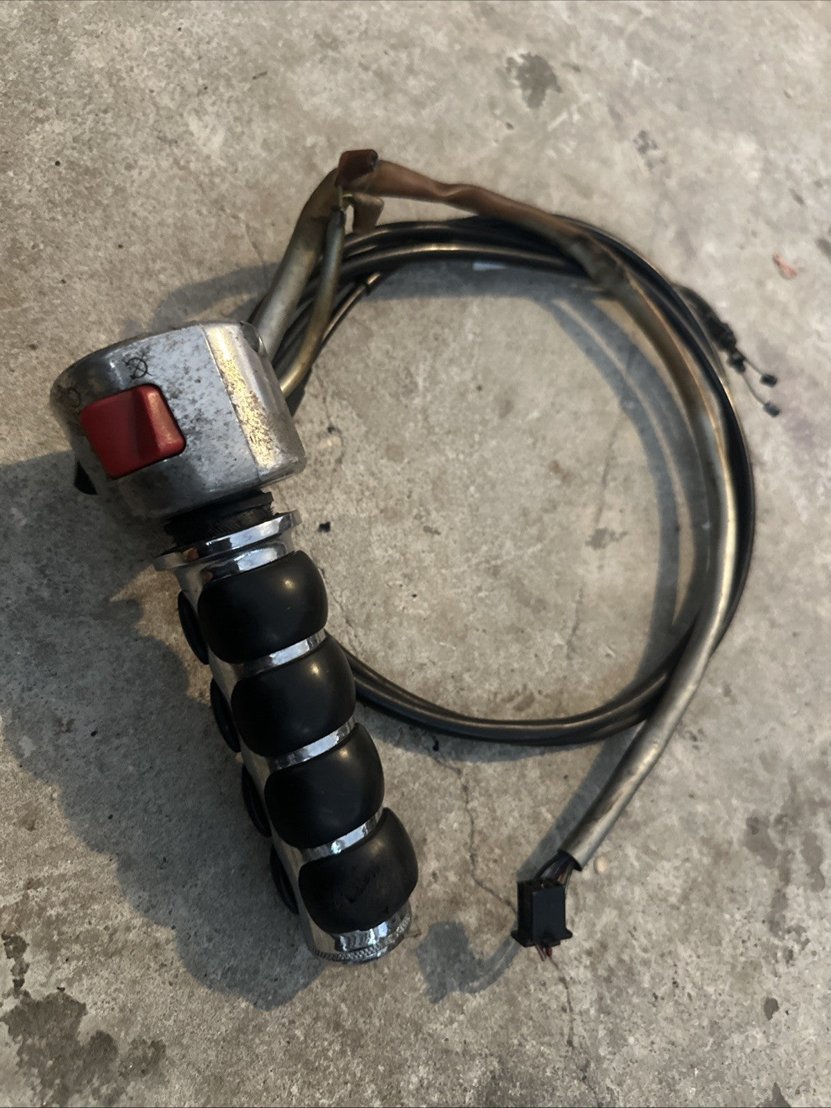 96 Yamaha XVZ1300 Royal Star Right Hand Control Switch