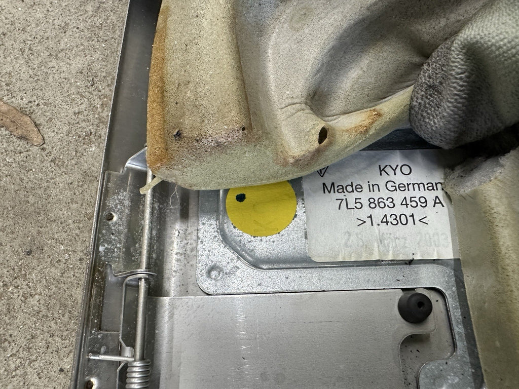 2003-2010 PORSCHE CAYENNE 957 REAR TRUNK SILL SCUFF PLATE TRIM COVER PANEL