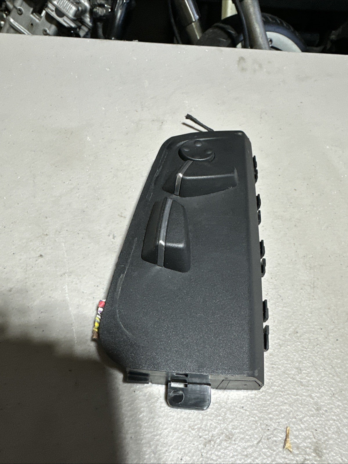 2014-18 BMW X5 15-19 X6 FRONT RIGHT PASSENGER SEAT ADJUSTMENT CONTROL SWITCH