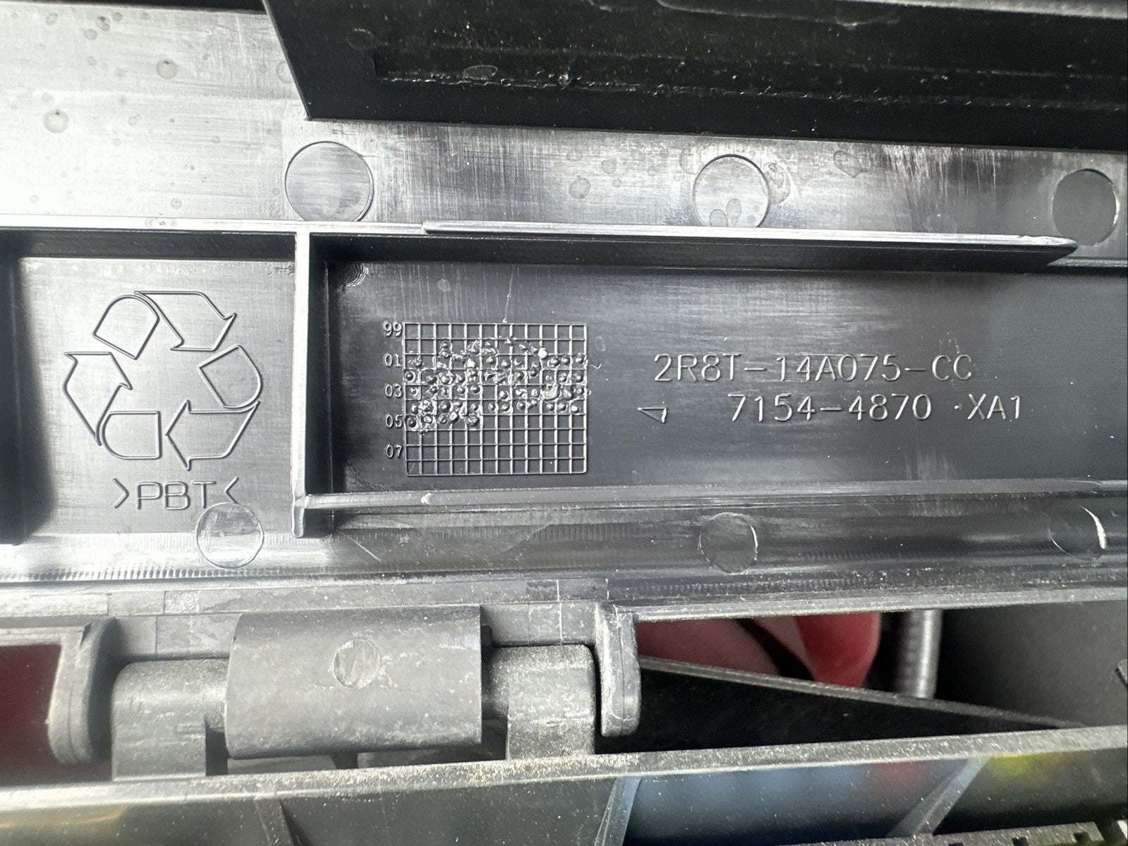 03-04 Jaguar S Type Front Engine Power Supply Fuse Junction Box Panel OEM