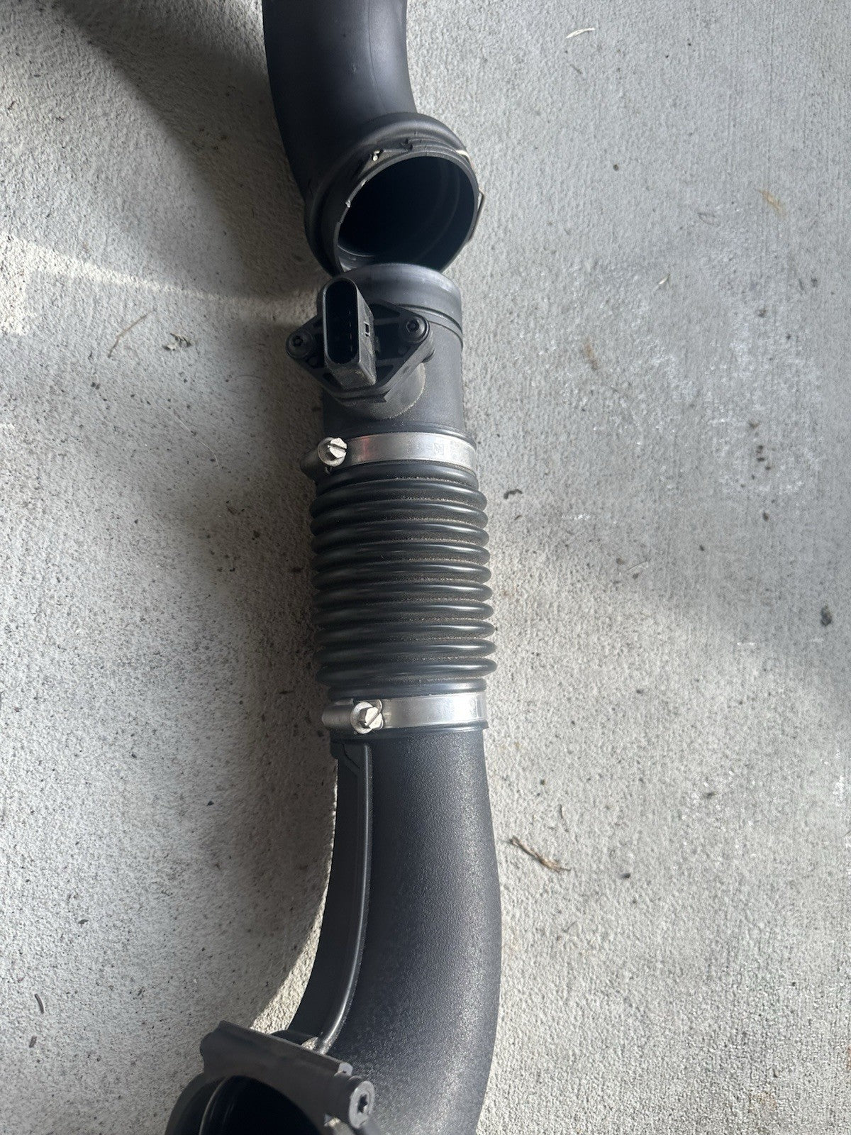 2003-2006 PORSCHE CAYENNE 4.5L - AIR Intake TUBE / PIPE Cleaner System Complete