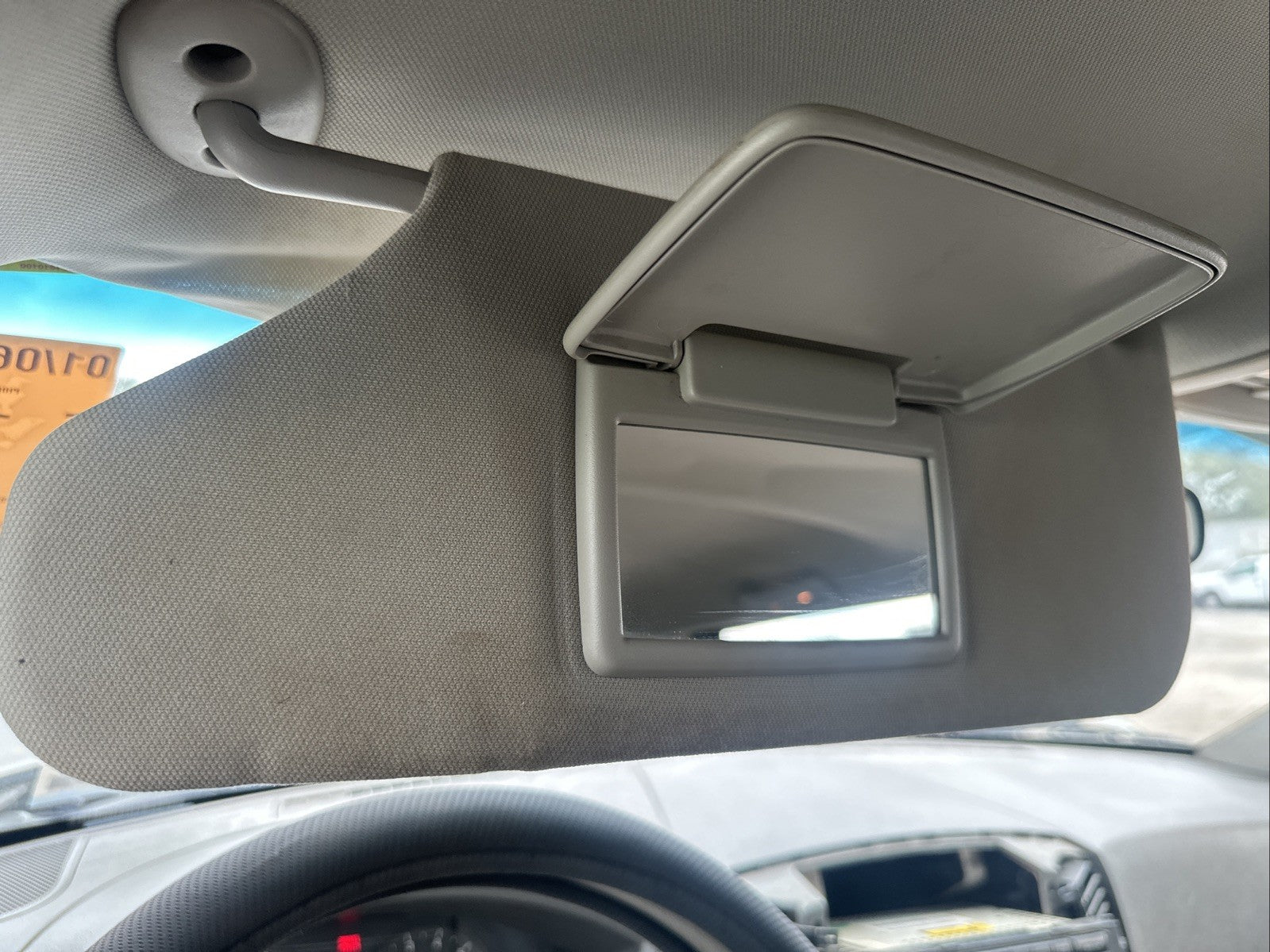 2005-2010 Jeep Grand Cherokee Sun Visor Mirror Set OEM Beige