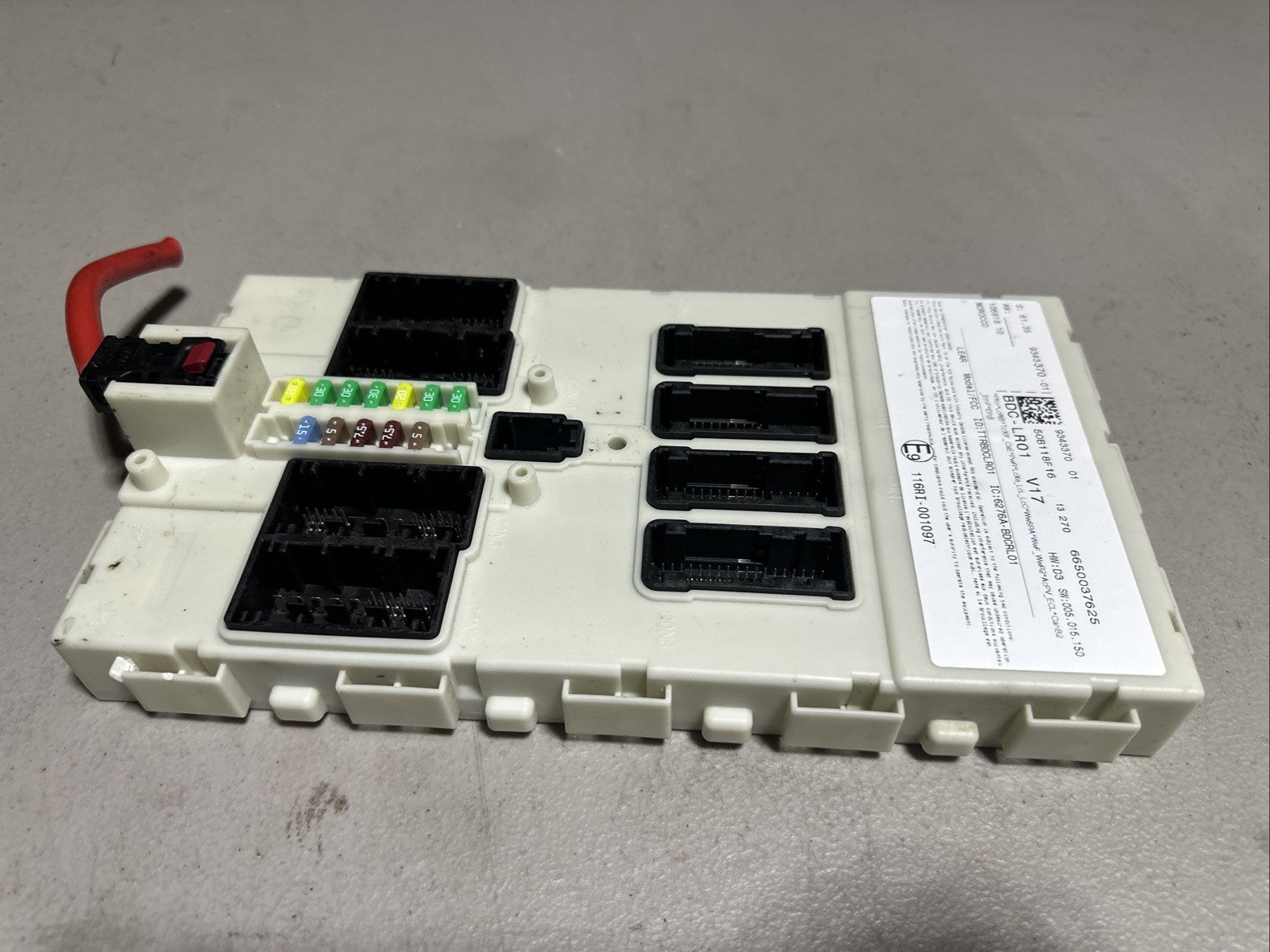 2015 MINI COOPER S F55 F56 BCM Control Module Fuse Box 9369637