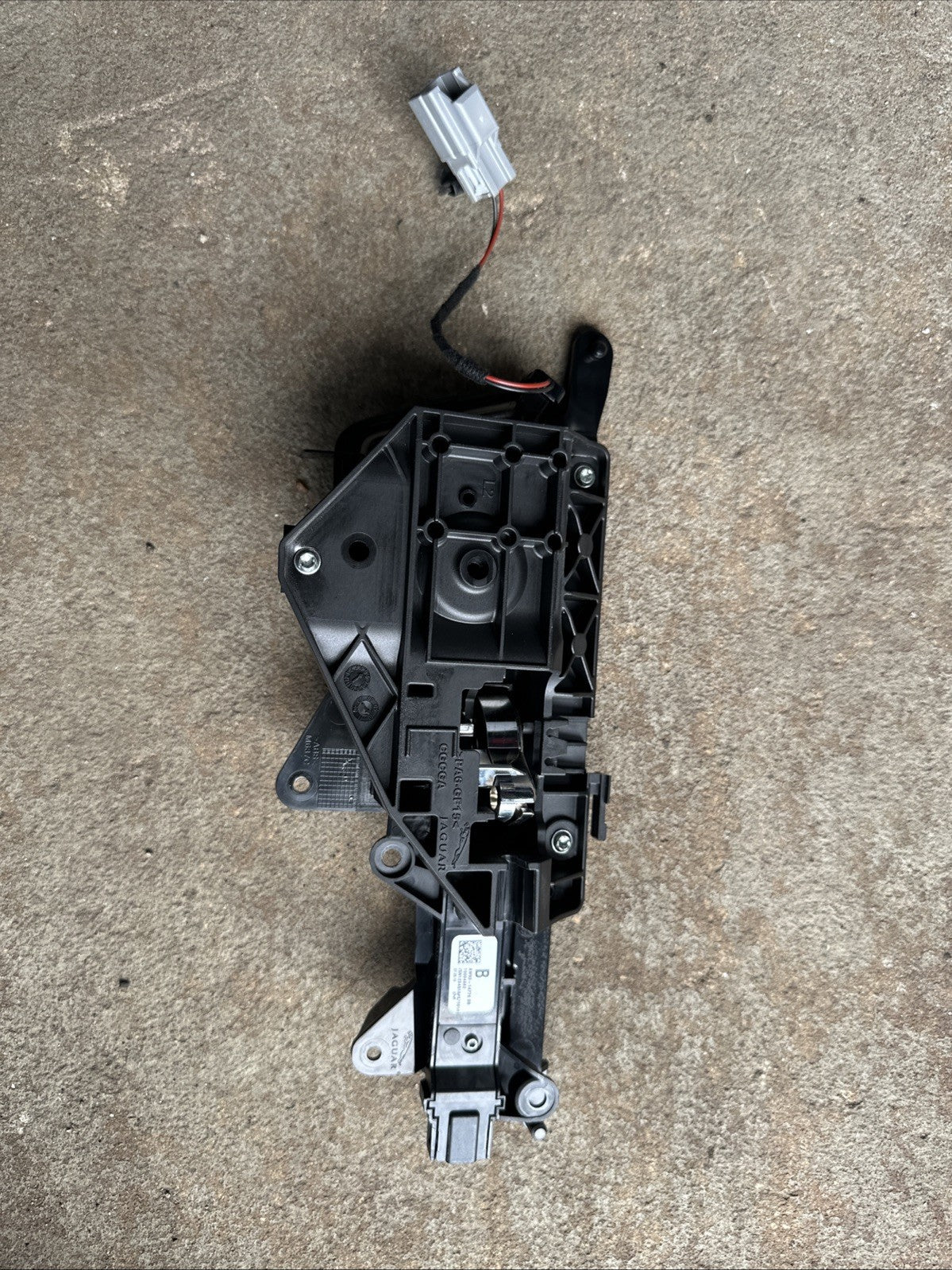 JAGUAR XJ 2010 X351 INTERIOR FRONT DRIVER SIDE DOOR HANDLE WITH MEMORY SWITCH