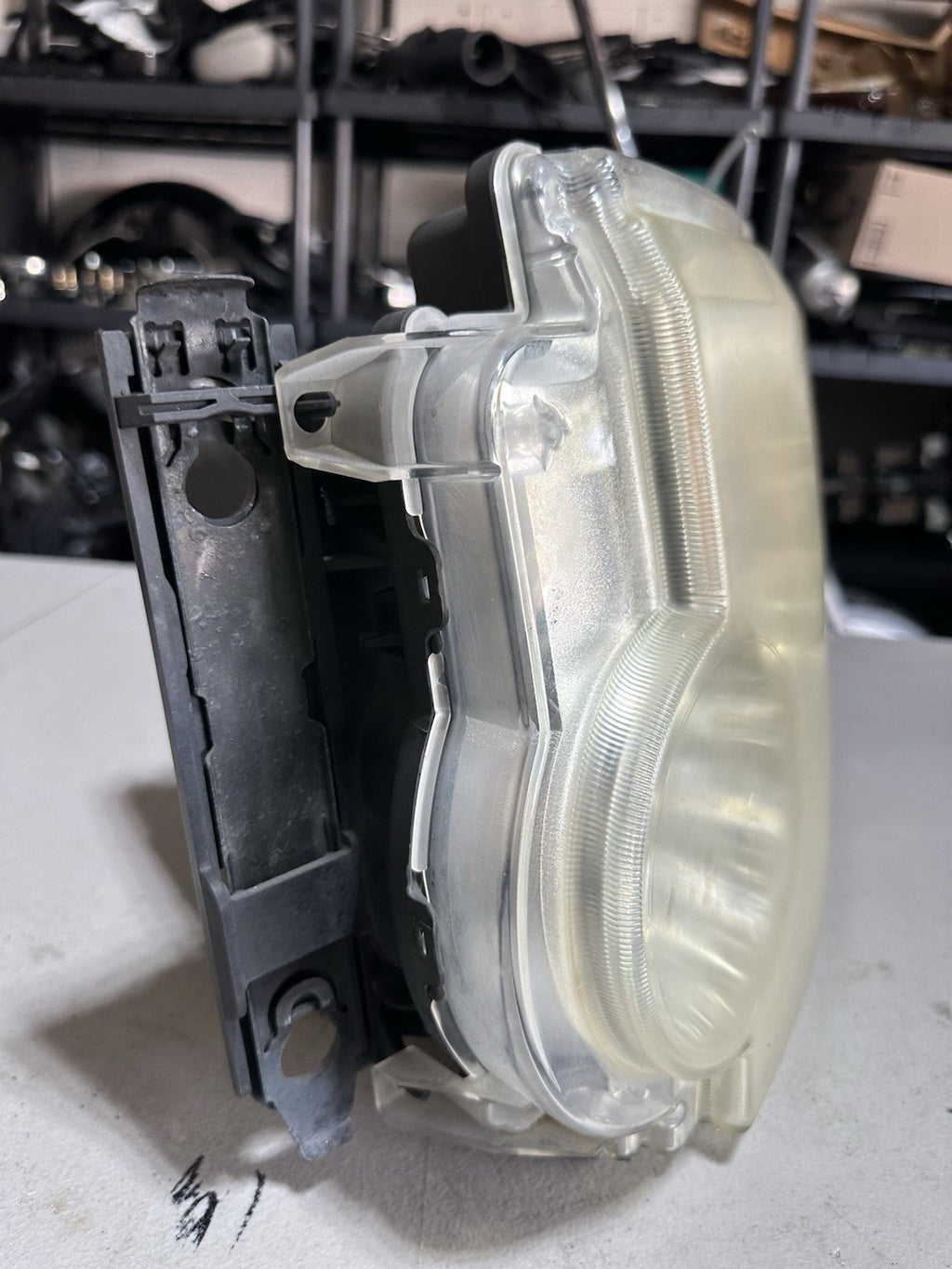 OEM 2006-2009 Land Rover LR3 4.4L Left Driver Xenon Headlight Lamp Tested