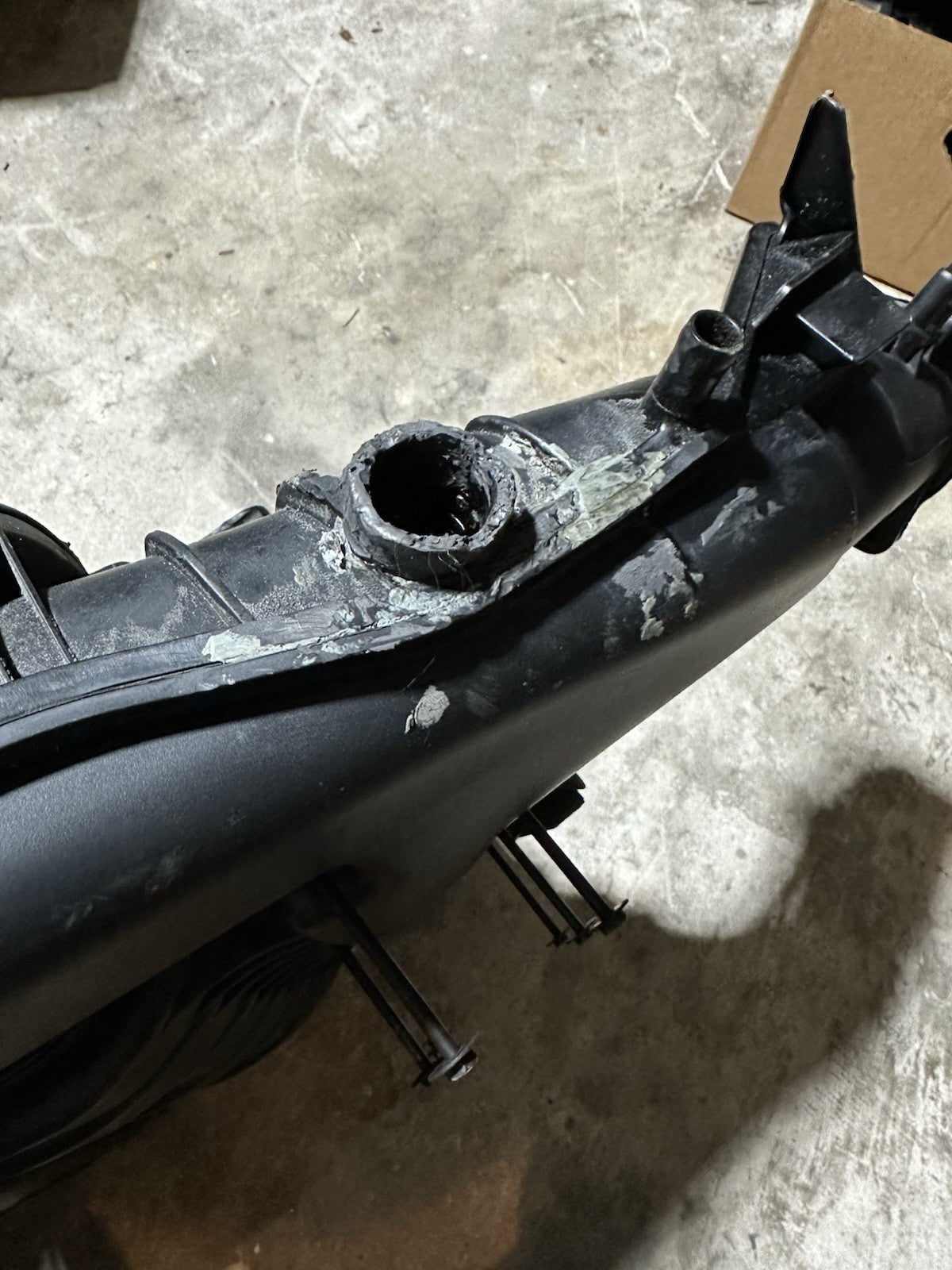 07-10 Charger Magnum Chrysler 300 3.5L V6 Upper Air Intake Manifold SAEPA6-GF30