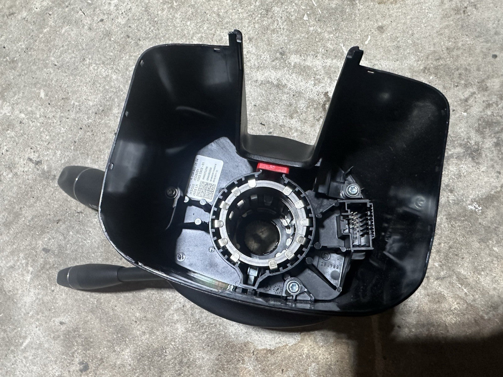 2011 MERCEDES-BENZ C300 STEERING COLUMN COMBINATION SWITCH A2049000504 OEM