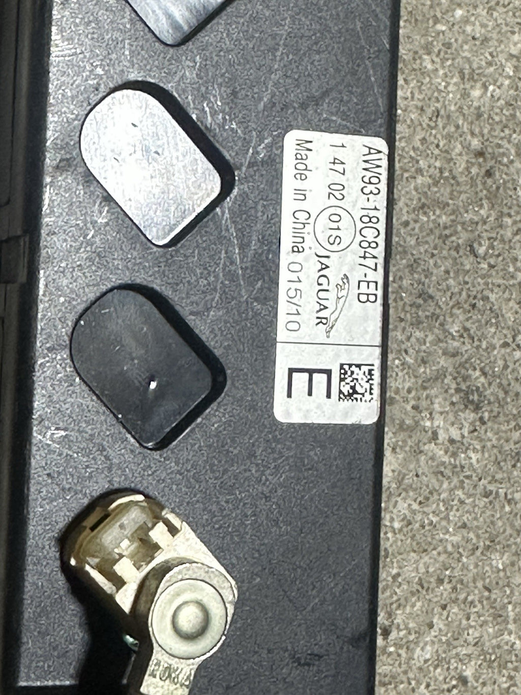 PAIR OEM Jaguar XJ X351 10-19 AM FM Antenna Amplifier Module AW93-18C847-CB EB