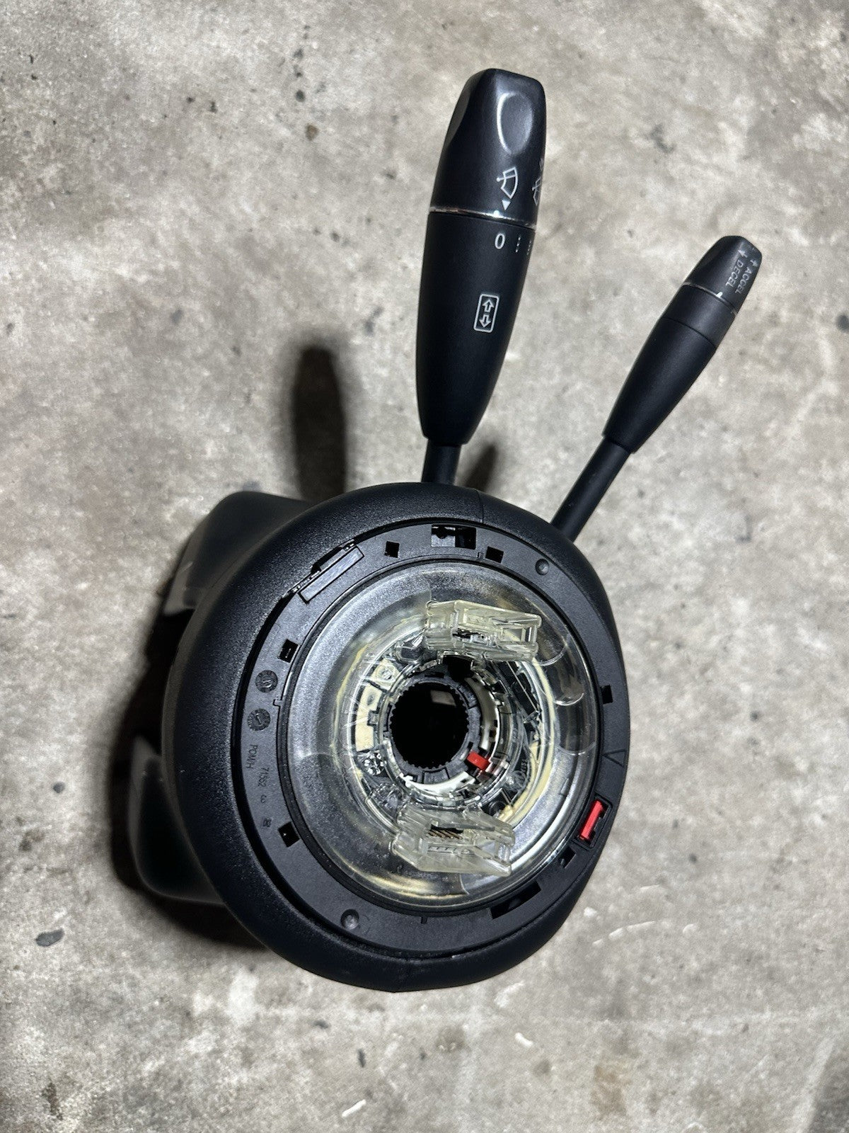 2011 MERCEDES-BENZ C300 STEERING COLUMN COMBINATION SWITCH A2049000504 OEM