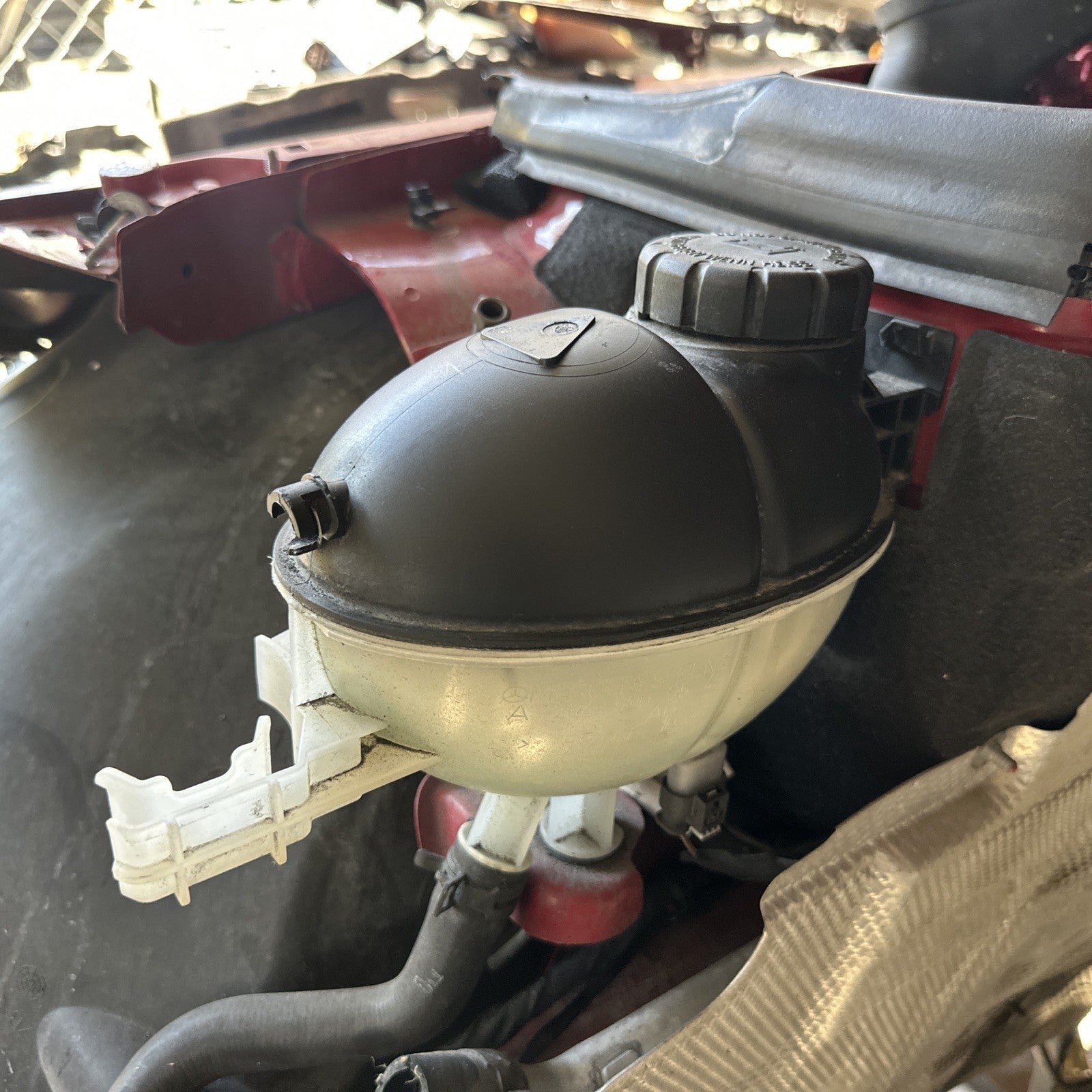 2008 - 2014 Mercedes Benz C Class W204 Coolant Overflow Expansion Reservoir Oem