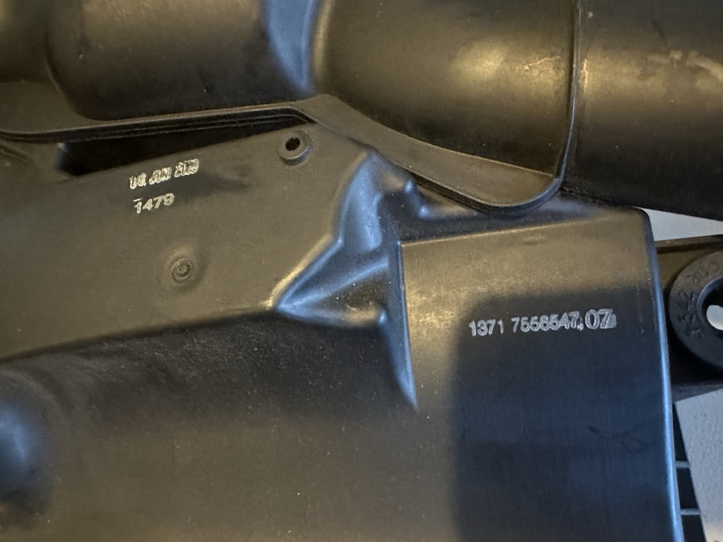 2007-2013 BMW GENUINE AIR INTAKE BOX FILTER CLEANER USED OEM 1371755654707