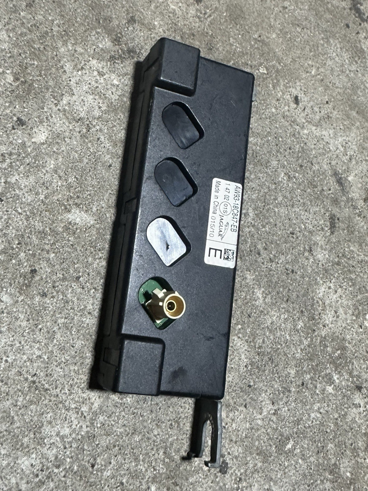 PAIR OEM Jaguar XJ X351 10-19 AM FM Antenna Amplifier Module AW93-18C847-CB EB