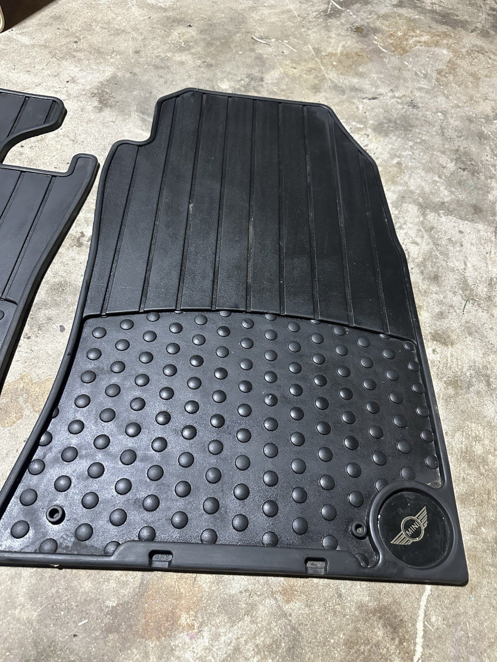 Genuine Mini Cooper R50 R53 00-06 All Weather Rubber Floor Matts Set Front NEW