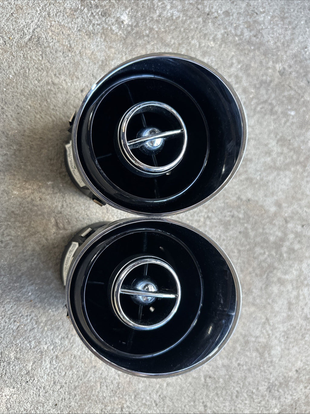 10-19 Jaguar X351 XJ XJR Dash Dashboard Air Conditioning Air Center Vents 2p OEM