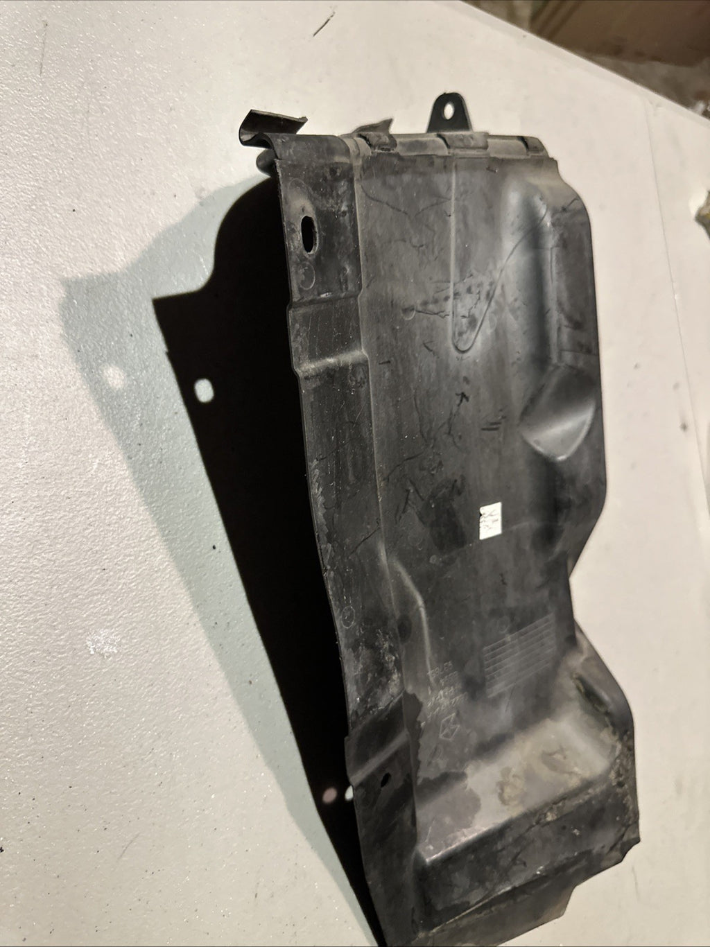 GENUINE MOPAR 15-17 CHRYSLER 200 CLOSE OUT PANEL SHIELD OEM 68221190AA