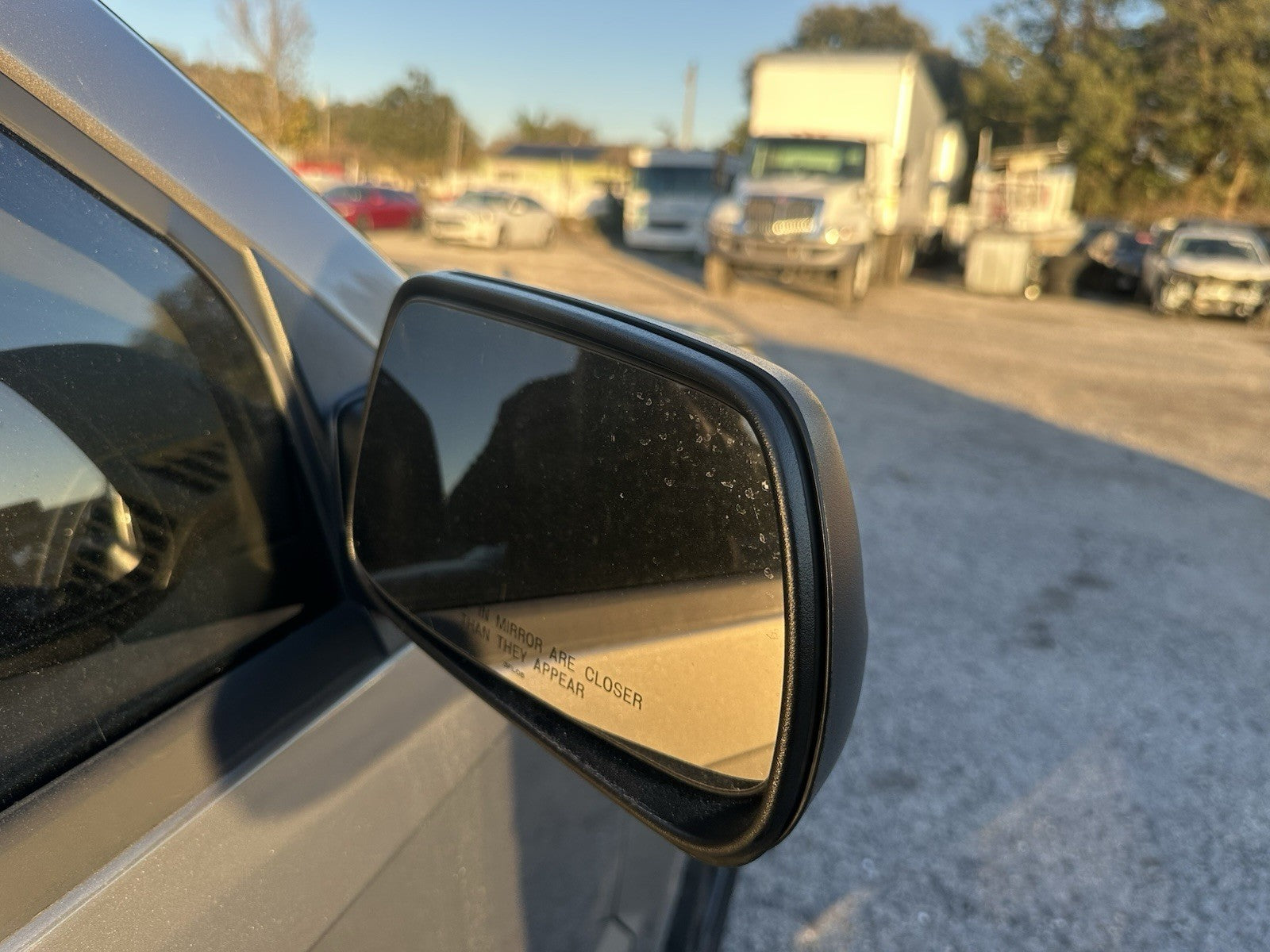 2005 - 2010 Jeep Grand Cherokee Passenger RH Power Door Mirror OEM