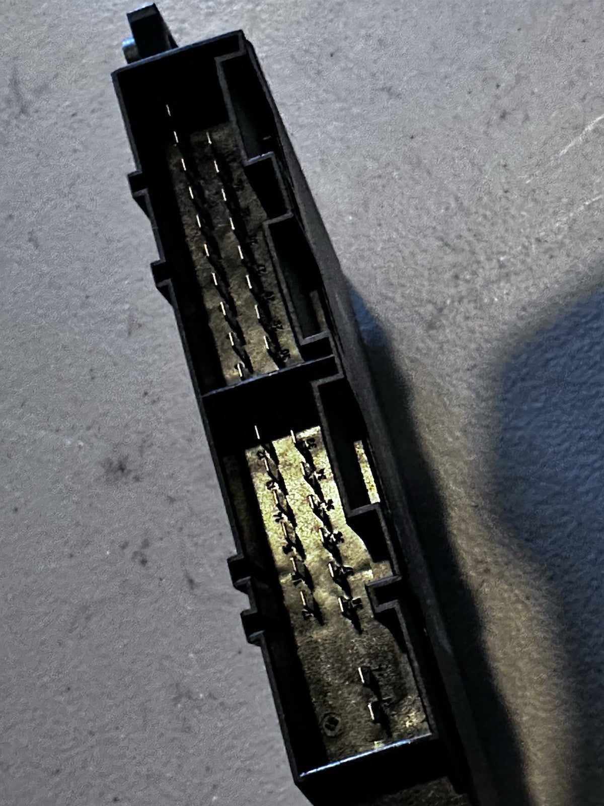 12 DODGE CHARGER  TRANSMISSION COMPUTER CONTROL MODULE UNIT TCU TCM P68065111AF