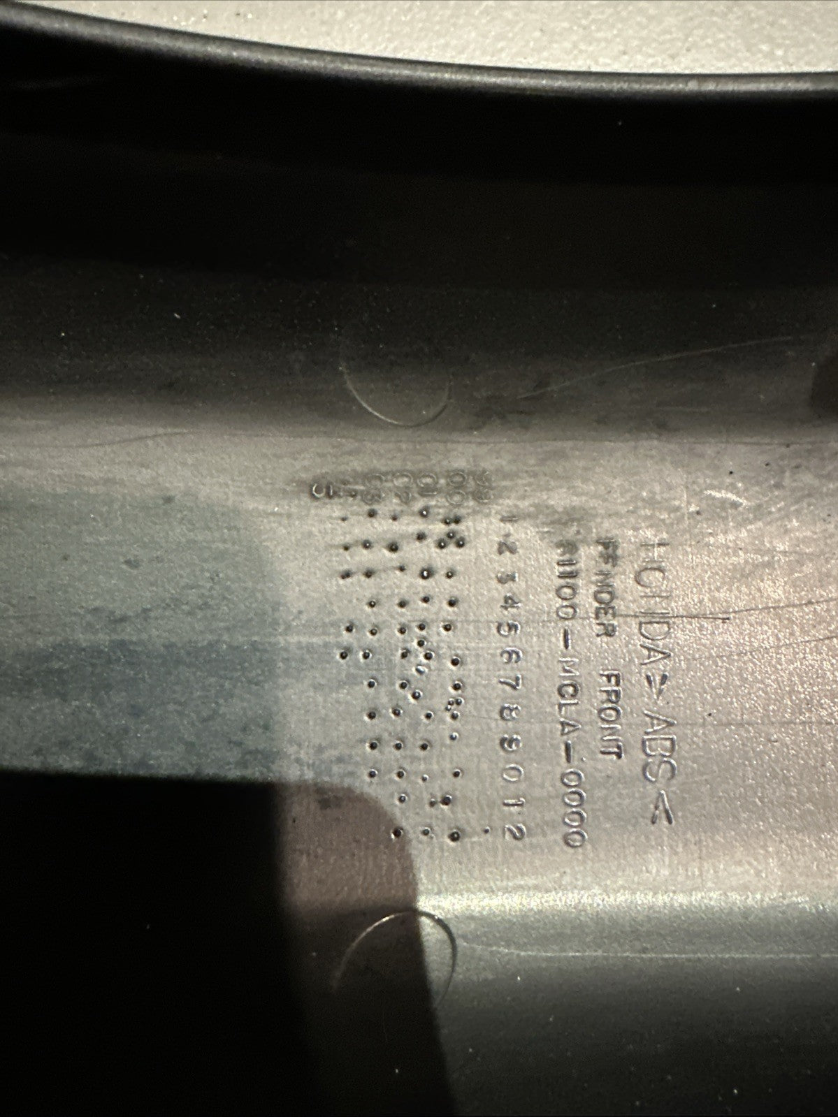 05 Honda Shadow 750 DCB Spirit Front Fender 61100-MCL-00000 2005