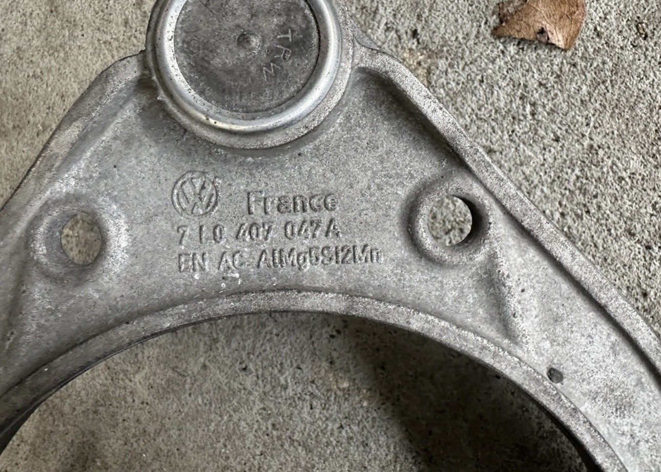 2003-2010 PORSCHE CAYENNE 955 957 FRONT SUSPENSION UPPER CONTROL ARM SET OF 2