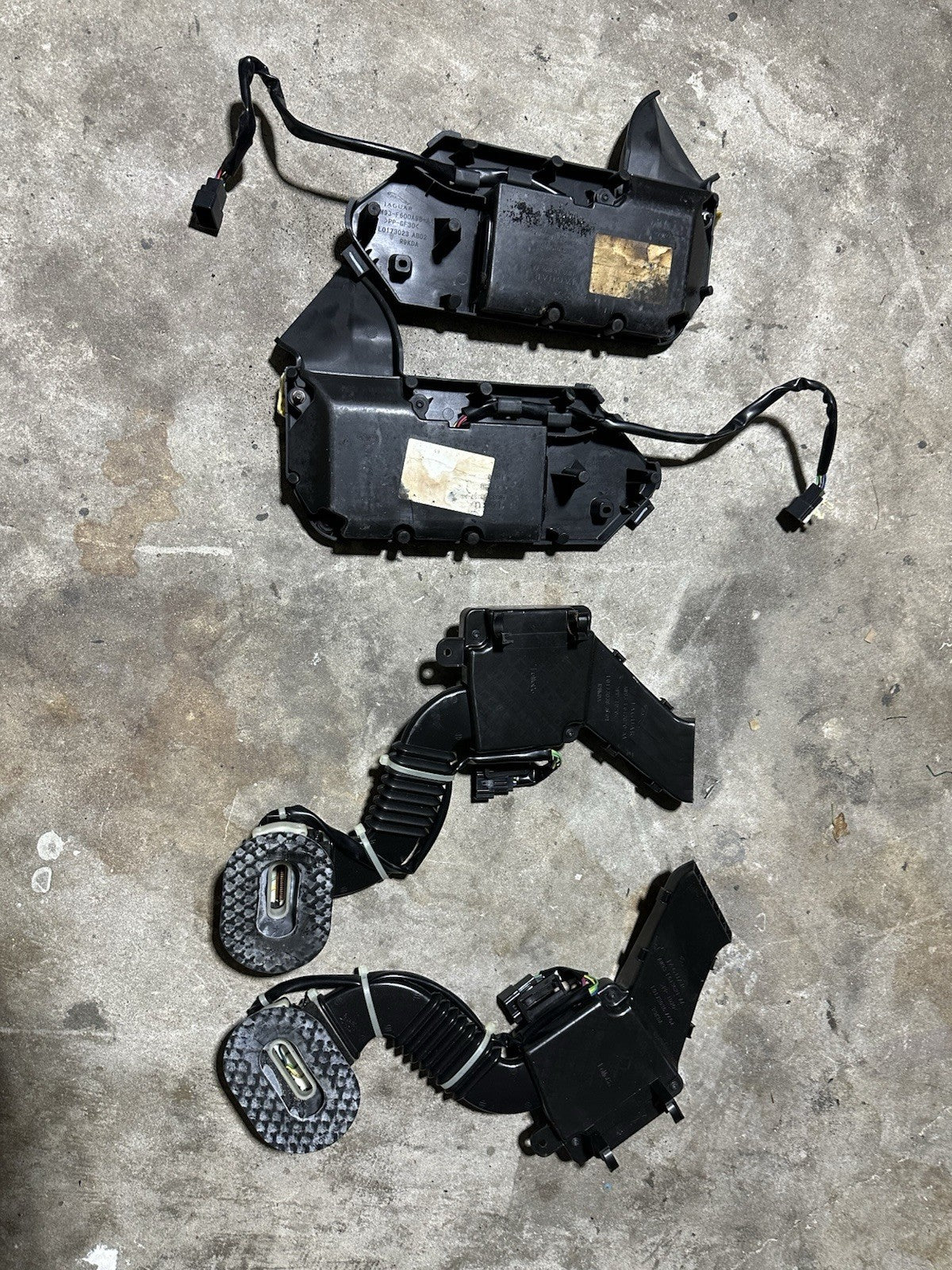 10-19 Jaguar XJL X351 Rear Left & Right  Seat Cooling Fan Set Complete OEM Teste