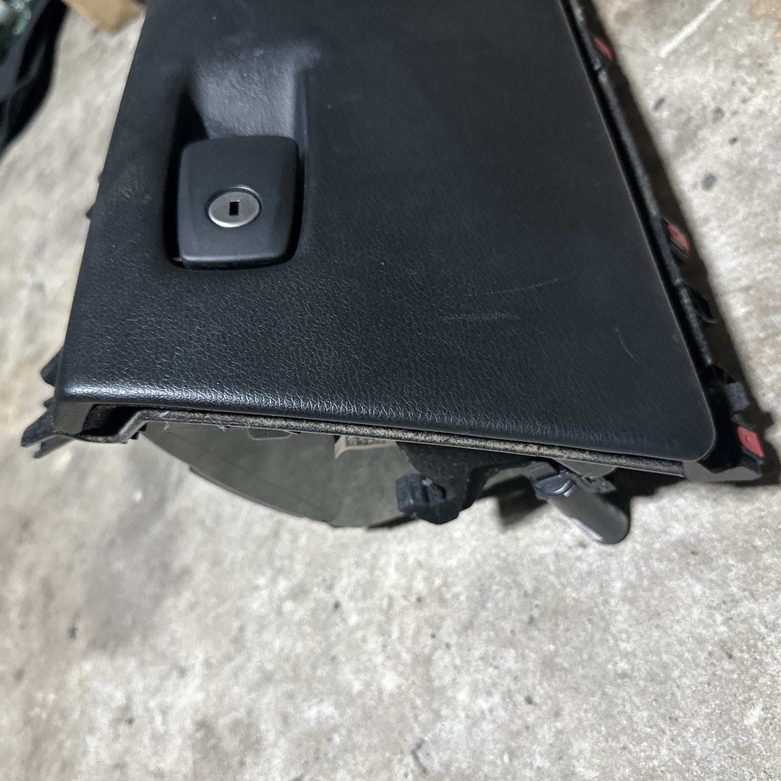 2014-2018 BMW F15 X5 Right Passenger Side Glove Box Compartment Black OEM .