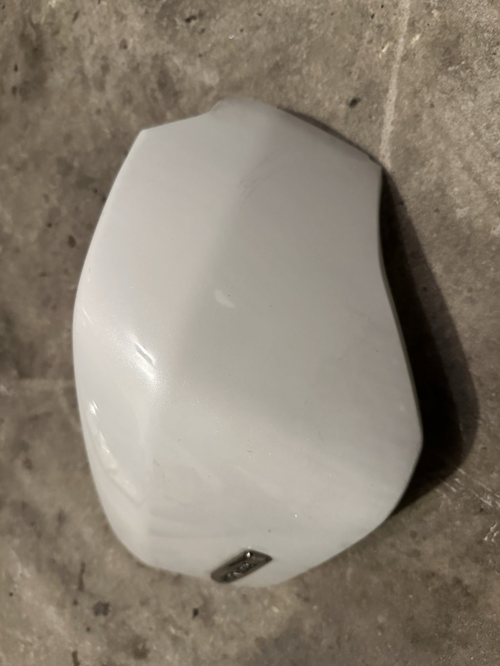 2004-2009 HONDA VT750 SHADOW AERO  PAIR RH LH SIDE COVER PANEL WHITE OEM