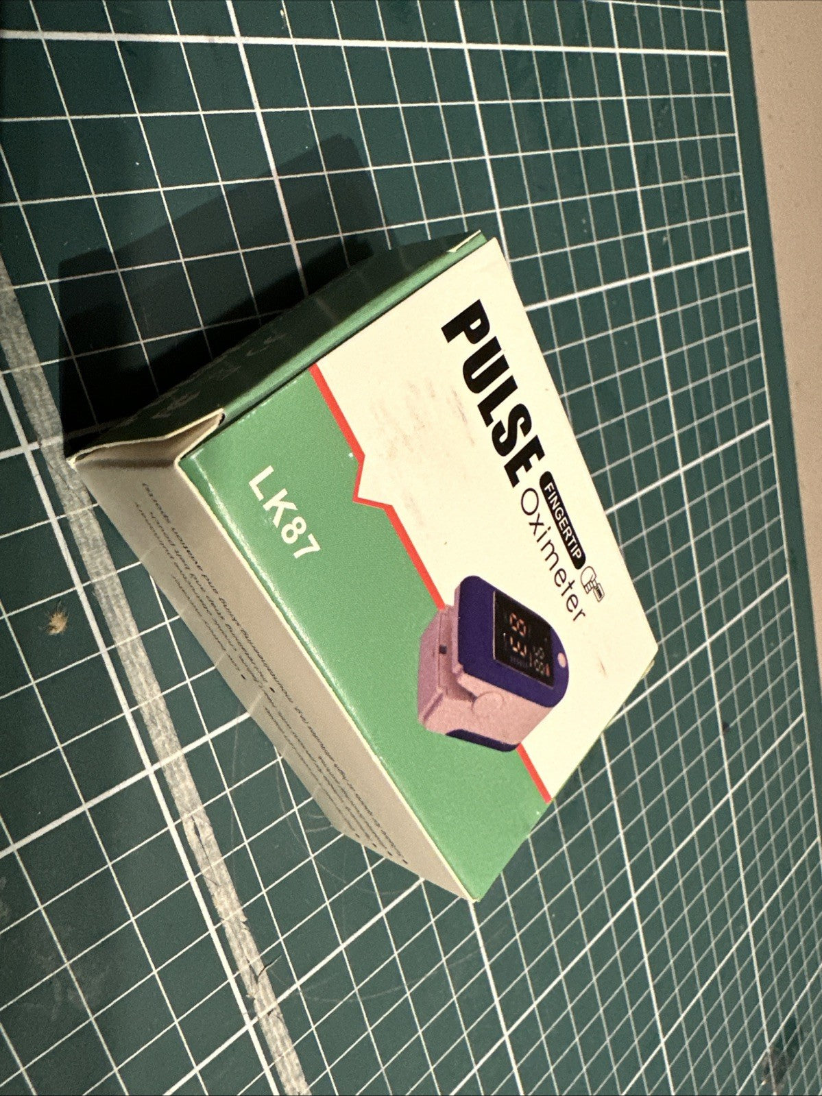 Fingertip Pulse Oximeter LK87 New In Box