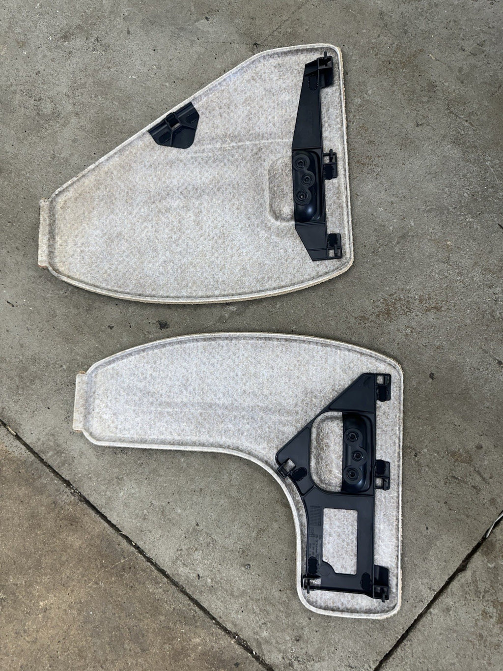 2003-2010 PORSCHE CAYENNE S REAR TRUNK COMPARTMENT COVERS OEM