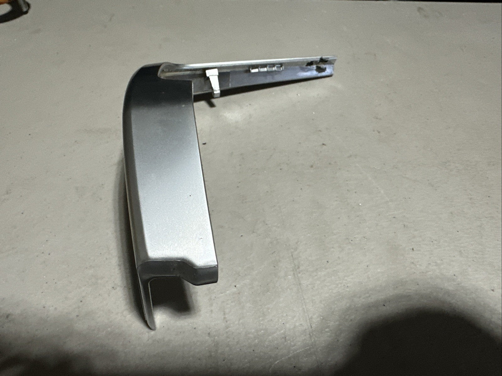 14-18 BMW X5 F15 Dash Right Side A/C AC Air Vent Grille Bezel Molding Cover OEM