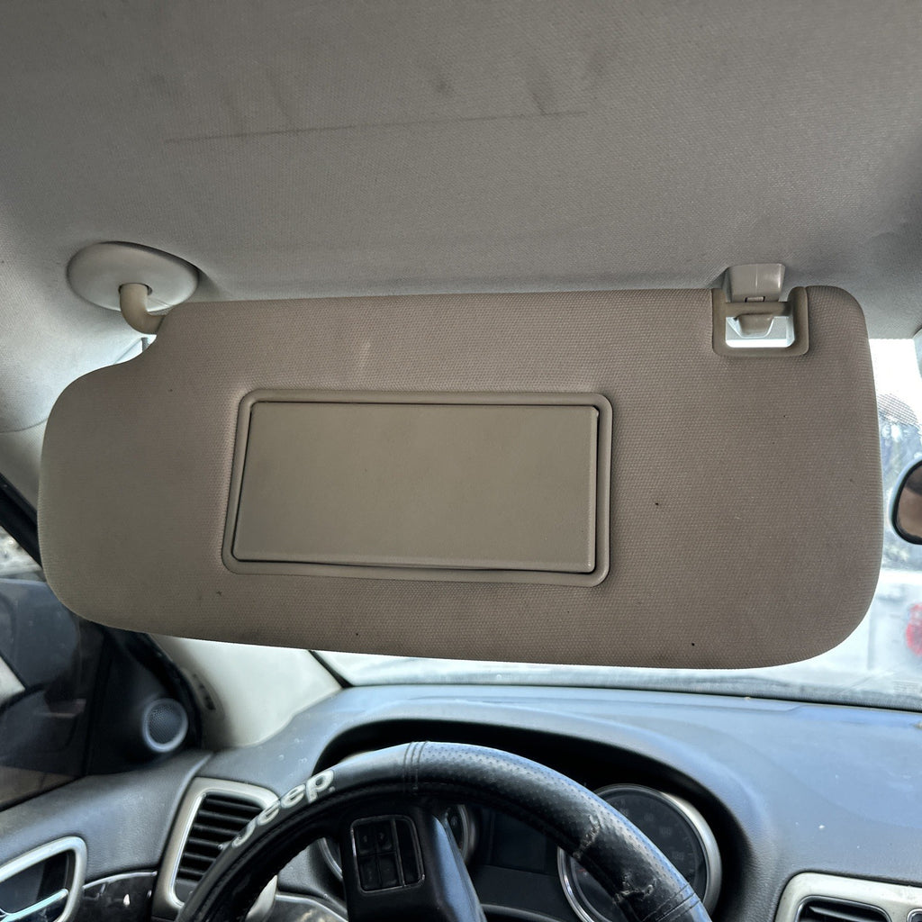 2011-2020 Jeep Grand Cherokee Driver & Passenger tan cloth illuminated Sun Visor