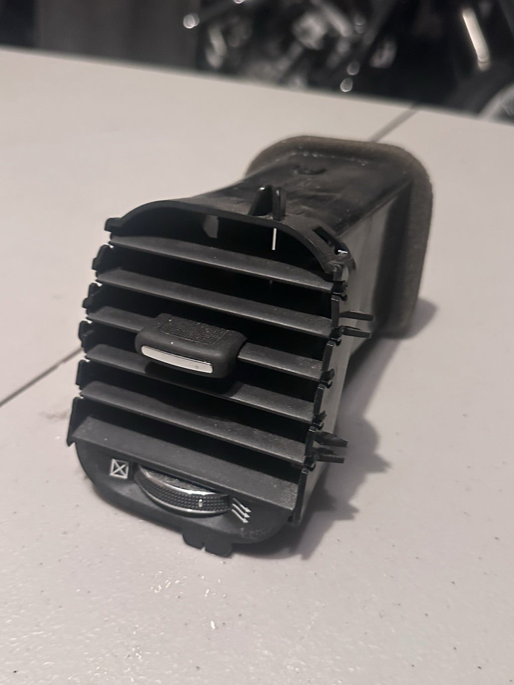 2011-2022 Dodge Charger Front Left Outer Driver Dash Air Vent OEM S12