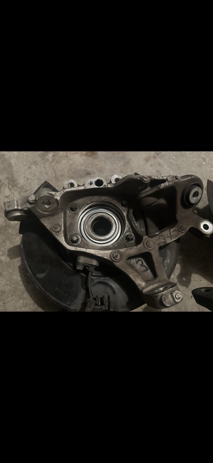 2005-2014 Dodge Challenger/Charger/300 Front+Rear Spindles