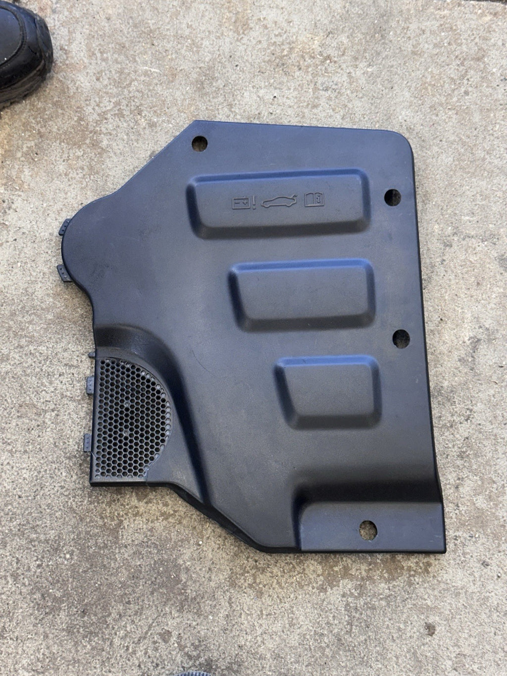 H501109 2010-2018 Jaguar XJ XJL Battery Tray Cover Plate Trim AW93-F021B56-AG