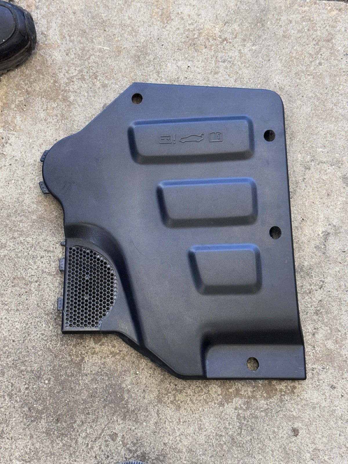 H501109 2010-2018 Jaguar XJ XJL Battery Tray Cover Plate Trim AW93-F021B56-AG